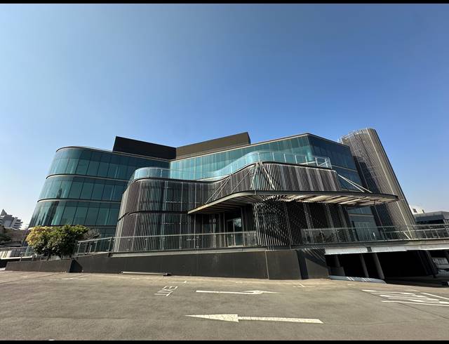 5,835M² OFFICE TO LET IN SANDTON CENTRAL
